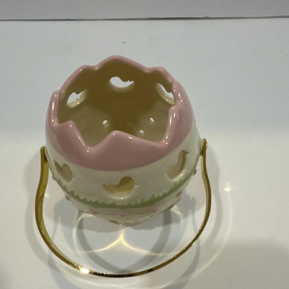Lenox Floral Ceramic Basket Bowl w/ Gold Tone Handle, Pink Trim, Heart Cutouts